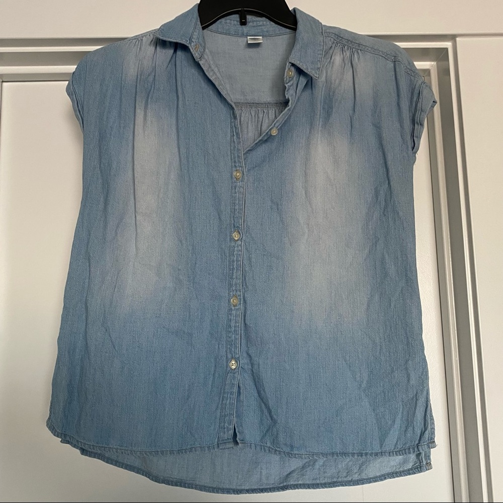 Old Navy Chambray top